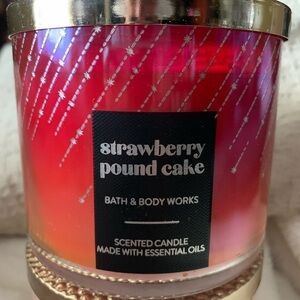 Bath & Body Works Strawberry Pound Cake